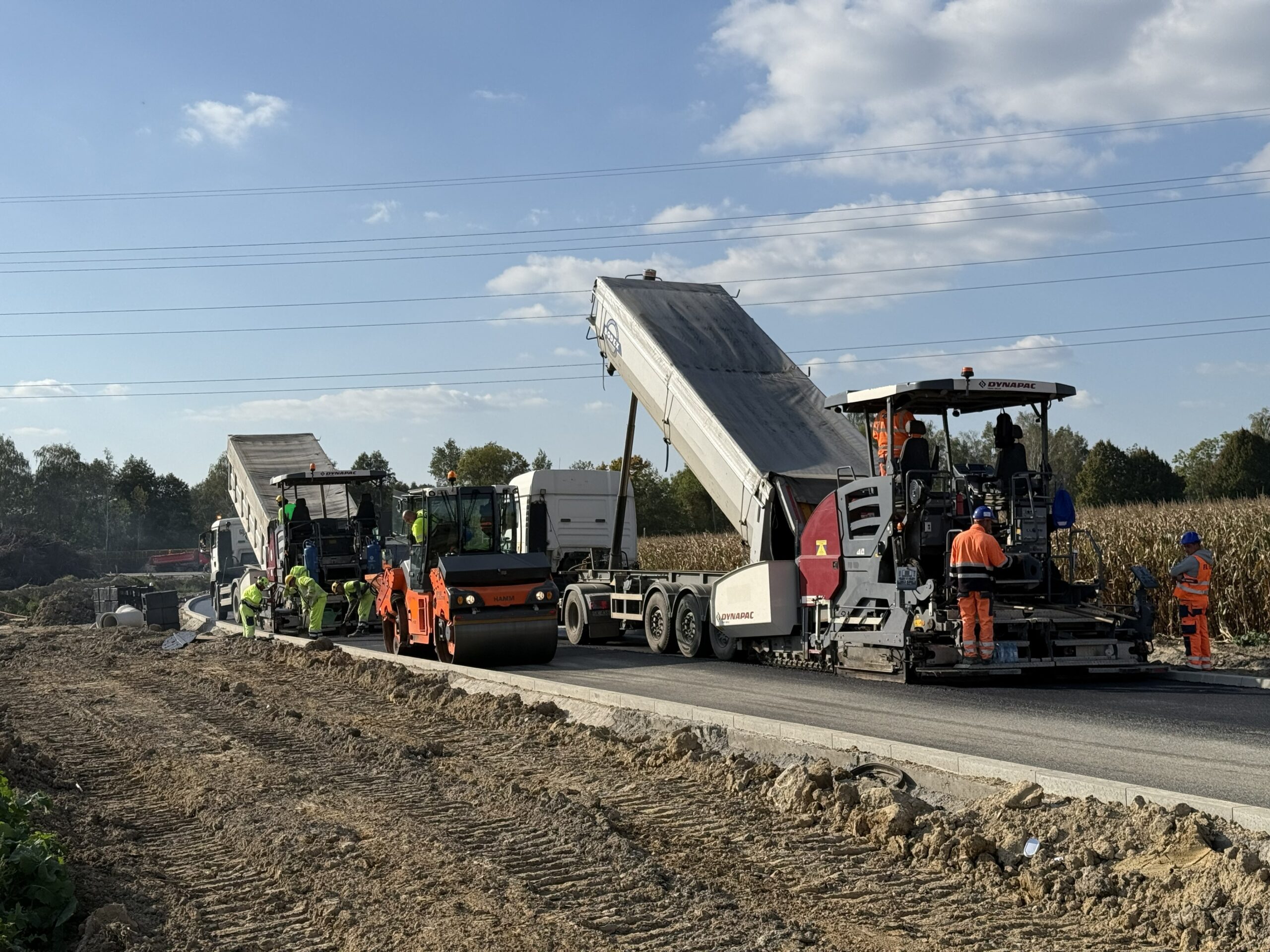 Firmy budujące drogi w gliwicach Prace i roboty drogowe gliwice, roboty drogowe zabrze, roboty drogowe tychy, brukarstwo gliwice, prace drogowe tarnowskie góry